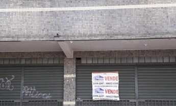 Imagem: Prédio em avenida comercial - Riacho Fundo