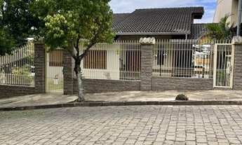 Imagem: BENTOALVES aluga casa 312m2 de área construída