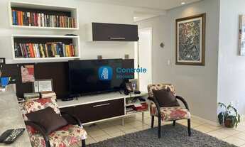 Imagem 2: Excelente apartamento com 03 dormitórios, sendo 01 suíte no Abraão - Florianópolis, SC