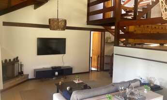 Imagem 2: Casa na Serra da Cantareira, 1050m de terreno, 350m de construçao com piscina, espaço gour