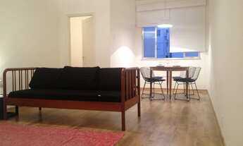 Imagem 2: Excelente localização!!! Vendo quarto e sala na quadra da praia!!!