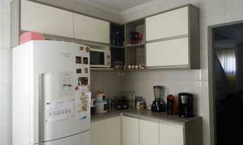 Imagem 4: Pindamonhangaba - Casa Padrão - Ipê I