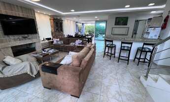 Imagem 3: Sobrado em excelente localização, mobiliado, com piscina, condomínio Ventura Club