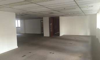 Imagem 3: Conjunto de Salas de 370m2 Manhattan Tower