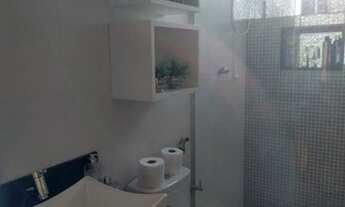 Imagem 6: Casa de condomínio para venda tem 370 metros quadrados com 5 quartos