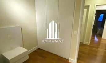 Imagem 3: Apartamento com 4 quartos sendo 2 suítes, 2 salas , Varanda Gourmet com 3 Vagas Alphaville