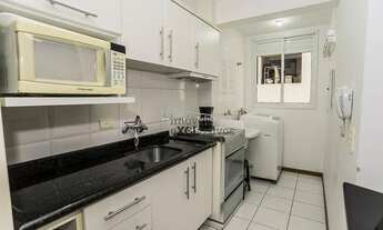 Imagem 2: Apartamento com 1 dormitório para alugar, 38 m² por R$ 1.550,00 - Bigorrilho - Curitiba/PR