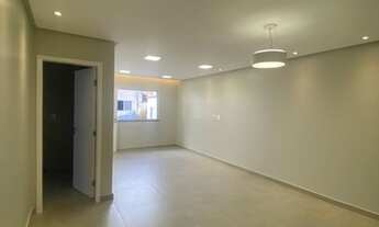 Imagem 3: Casa de condomínio MAGESTIC. TODA REFORMADA. COM CHURRASQUEIRA. CHAME