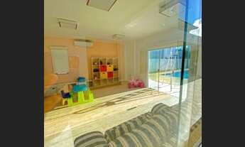 Imagem 4: Casa para venda possui 600 metros quadrados com 5 quartos em Busca-Vida - Camaçari - Bahia