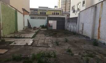 Imagem: Terreno com viabilidade para 4 andares no