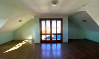 Imagem 5: SOBRADO RESIDENCIAL OU COMERCIAL em PINHAIS - PR, ALTO TARUMÃ