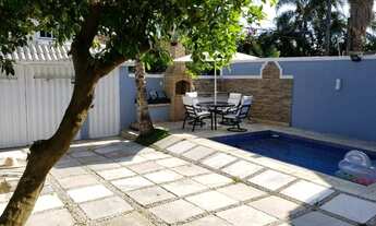 Imagem 4: Casa de condomínio para venda tem 360 metros quadrados com 4 quartos