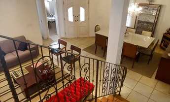 Imagem 3: Casa de condomínio sobrado para venda possui 300 metros quadrados com 3 quartos