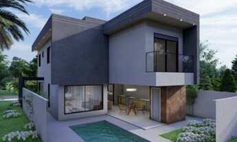 Imagem 2: Casa de condomínio para venda tem 244 metros quadrados com 4 quartos