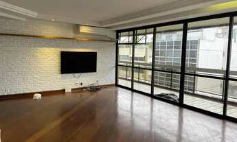 Imagem 2: Apartamento para aluguel possui 230 m² com 4 quartos em Ipanema - RJ