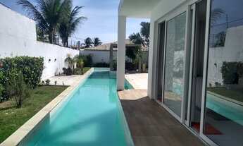 Imagem 2: Casa térrea para aluguel e venda com 417 metros, 4 quartos suítes, piscina com raia