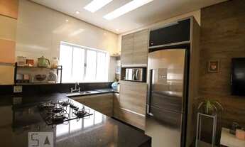 Imagem 6: Casa à Venda - Jardim Iris , 2 Quartos, 120 m2