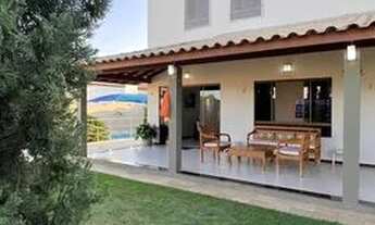 Imagem: Casa no Condomínio portal das águas //