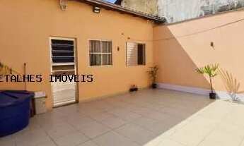 Imagem 2: Casa para Venda em São José dos Campos, Jardim Satelite, 4 dormitórios, 3 banheiros, 3 vag