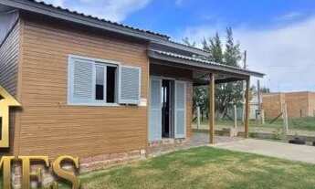 Imagem 2: CASA DE ESQUINA PRÓXIMO AO MAR NO BALNEÁRIO JARDIM ATLÂNTICO