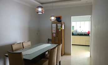 Imagem 7: Casa para venda possui 170 metros quadrados com 3 quartos