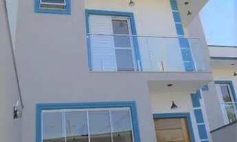 Imagem: Sobrado novo com 3 quartos e churrasqueira