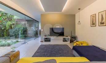 Imagem: MODERNA E DESPOJADA NO ALTO DE PINHEIROS