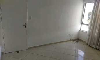 Imagem 5: Apartamento 2/4 em condomínio fechado no centro de Lauro de Freitas