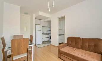 Imagem 4: Apartamento com 1 dormitório para alugar, 35 m² por R$1.750 /mês - Água Verde - Curitiba/P