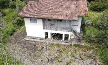Imagem 4: Ampla Área de Terreno à Venda na Região de Descansópolis - Campos do Jordão/SP