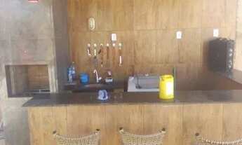 Imagem 3: Casa em Rua Pública no Matapuã - Amplo e Confortável com Piscina e Churrasco