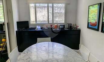 Imagem 4: Apartamento para aluguel e venda tem 292 metros quadrados com 4 quartos