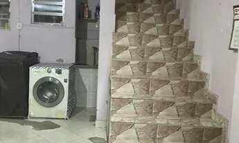 Imagem 2: Casa duplex com terraço em rua principal bairro Irajá