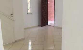 Imagem 2: Apto amplo c/ 3/4, varanda, garagem, perto do Colégio Módulo