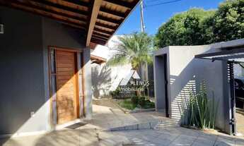 Imagem 2: Oportunidade de locação casa com Piscina, 03 Dormitórios e 02 suítes Jardim Esplanada