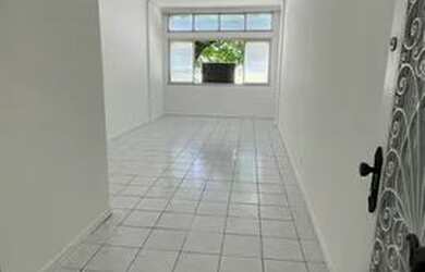 Imagem 2: OPORTUNIDADE Lindo apartamento 2 Qtos TODO reformado