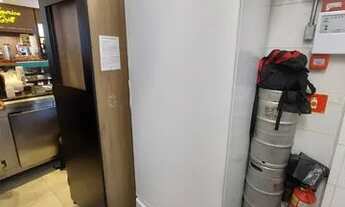 Imagem 2: Restaurante em Shopping de Curitiba