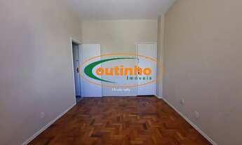 Imagem 4: 28714A) Rua Maris e Barros - Tijuca