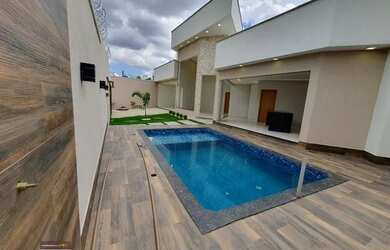 Imagem 4: Casa para venda possui 233 metros quadrados com 3 quartos em Setor Três Marias - Goiânia