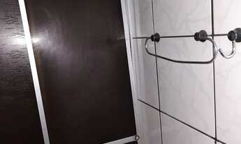 Imagem 4: Casa 650.00 Apartamento com 2 dormitórios