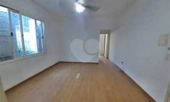 Imagem: Porto Alegre - Apartamento Padrão - FLORESTA