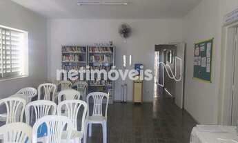 Imagem 4: 936,00 m²;, sendo 12,00 m de frente