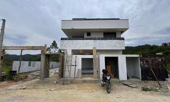 Imagem: Sobrado Geminado de 03 dormitórios em condomínio