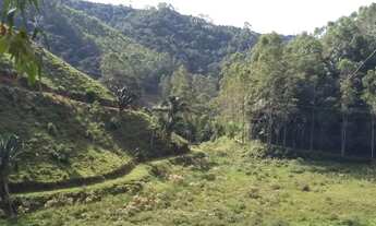 Imagem 5: Fazenda em região privilegiada! Verde, nascentes, lago, benfeitorias e muito mais! Aprovei