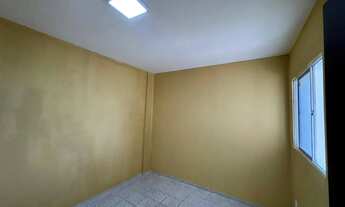 Imagem 3: Quarto e sala, vaga de garagem, aceita financiamento