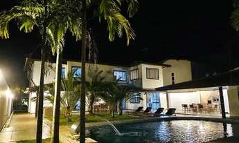 Imagem: Casa Mobiliada 5/4 para locação em busca