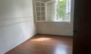 Imagem 4: Casa com 5 dormitórios para alugar, 135 m² por R$ 5.058,76/mês - Copacabana - Belo Horizon