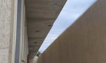 Imagem 5: Vendo kitnet na Qnh09. Frente a feira dos goianos. Kit com 1 quarto. 3 andar