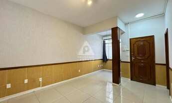 Imagem 2: Apartamento em típico Predinho charmoso na Urca - 2 quartos no Térreo