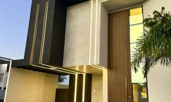 Imagem 3: Casa na Cidade Alpha 3 com quatro suítes - 240m²